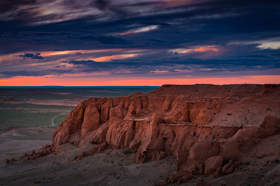 Bayanzag Flaming Cliffs - Mongolia adventure tours