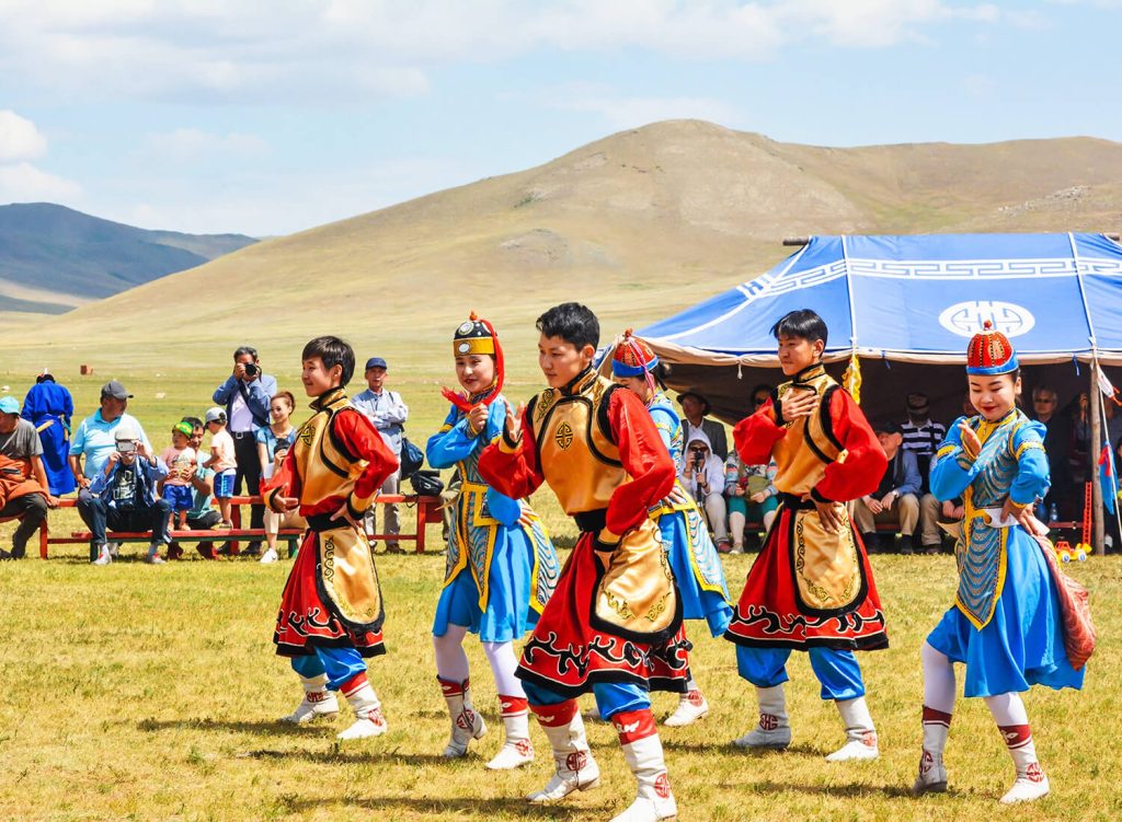 mongolian tour travel