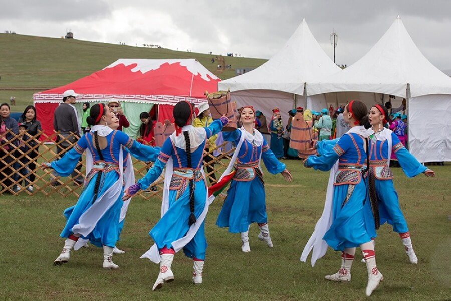 Mongolian traditional music and dance