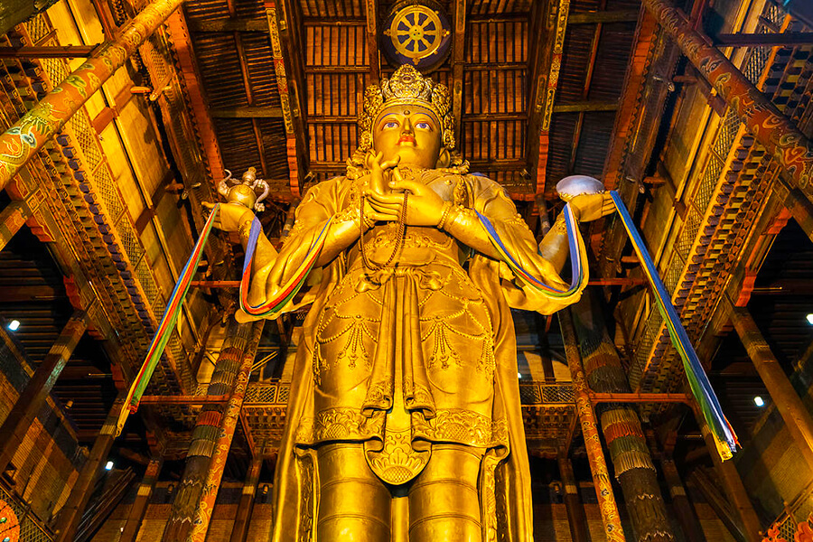 D1 golden Buddha figure - Mongolia tour package tour