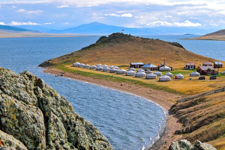 Terkhiin Tsagaan Lake