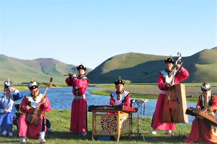 Mongolian Magtaal performance