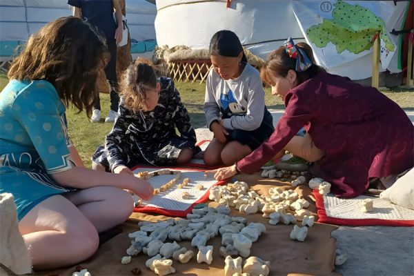 Shagai game - mongolia tours
