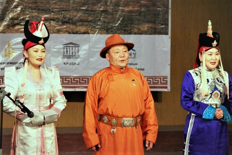 Mongolian Short song performance