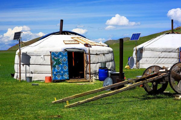 ULAANGOM Mongolia Tours