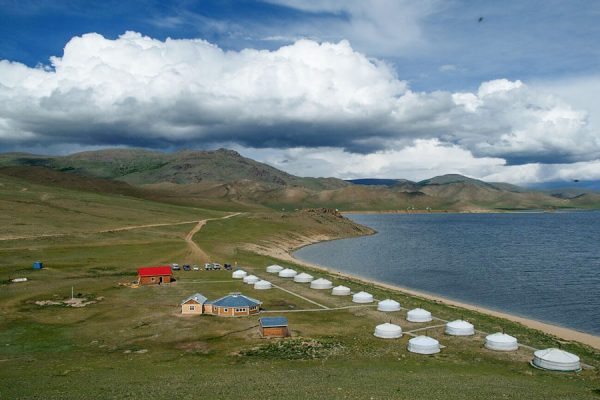 White Lake - Mongolia vacation package