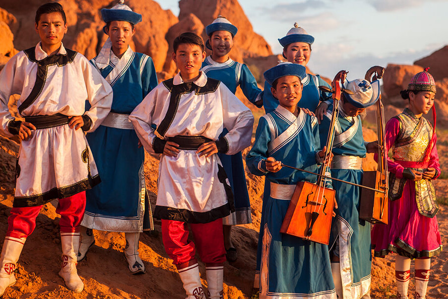 culture and custom you should know before Mongolia vacation package