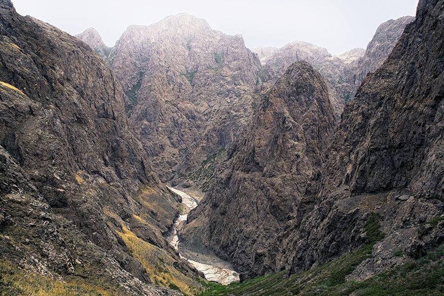 Mongolia adventure tours - yol valley