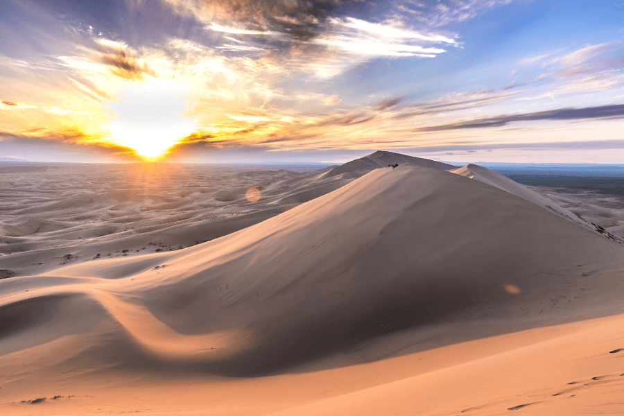 Gobi Desert - Must-see in Mongolia tour package
