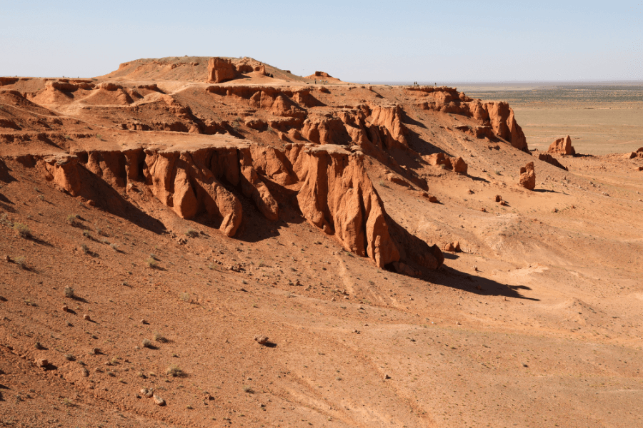 Explore the Flaming Cliffs of Bayanzag During Mongolia Summer Trip
