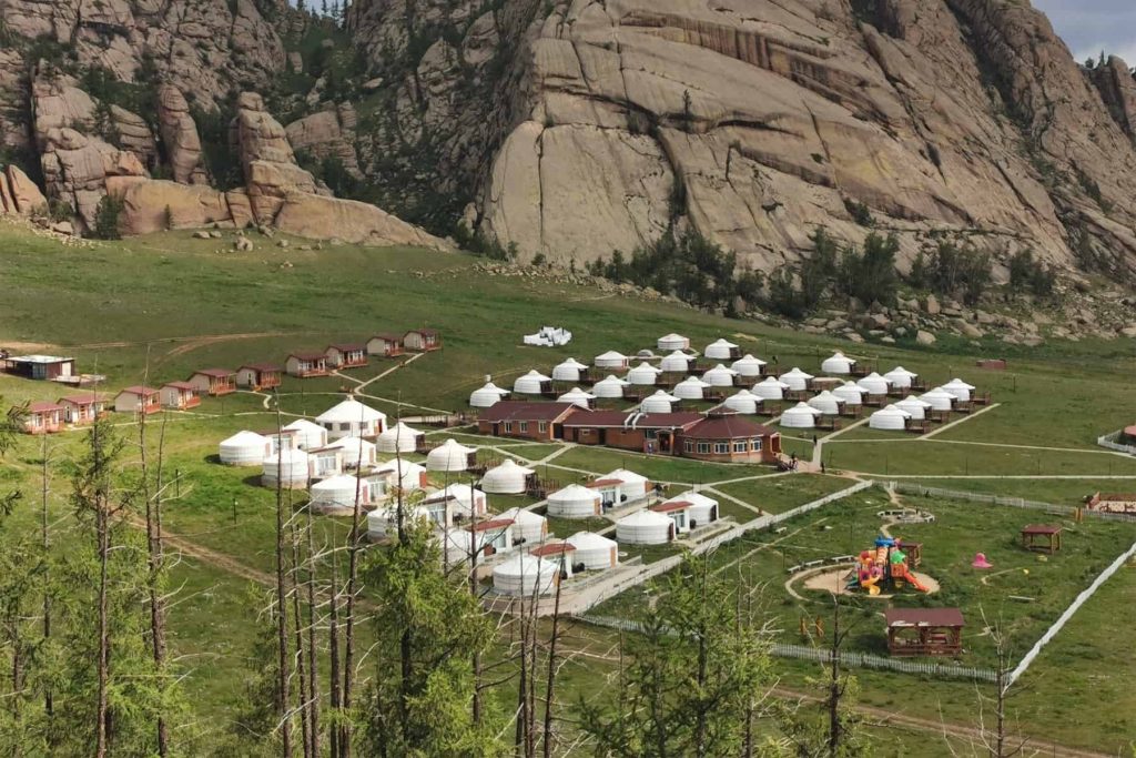 Guru Ger Camp - mongolia ger camp