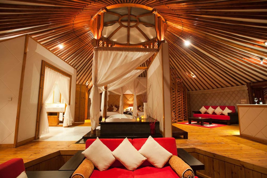 HS Khaan Resort - mongolia ger camp