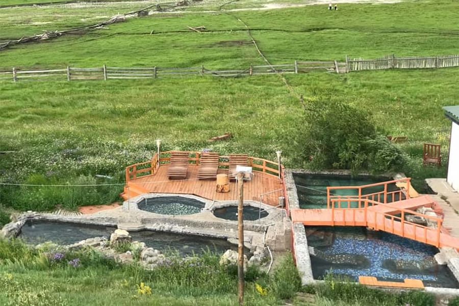 Jargalant Hot Springs - khuvsgul travel