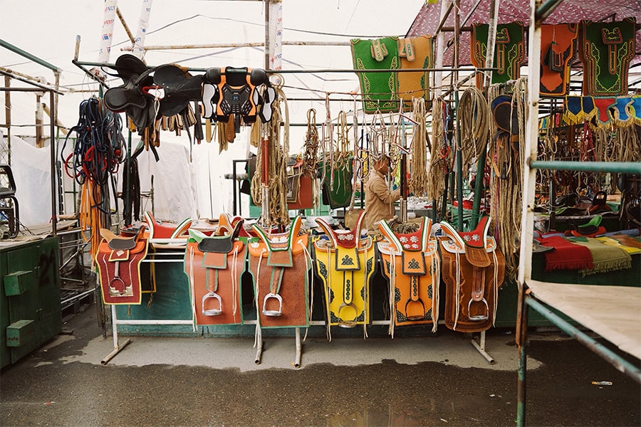 Murun Black market - mongolia trips