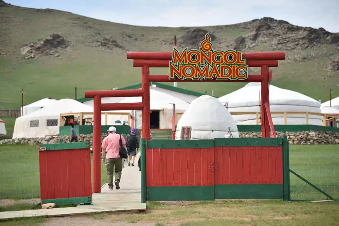 Mongol Nomadic Tourist Camp - tour packages mongolia