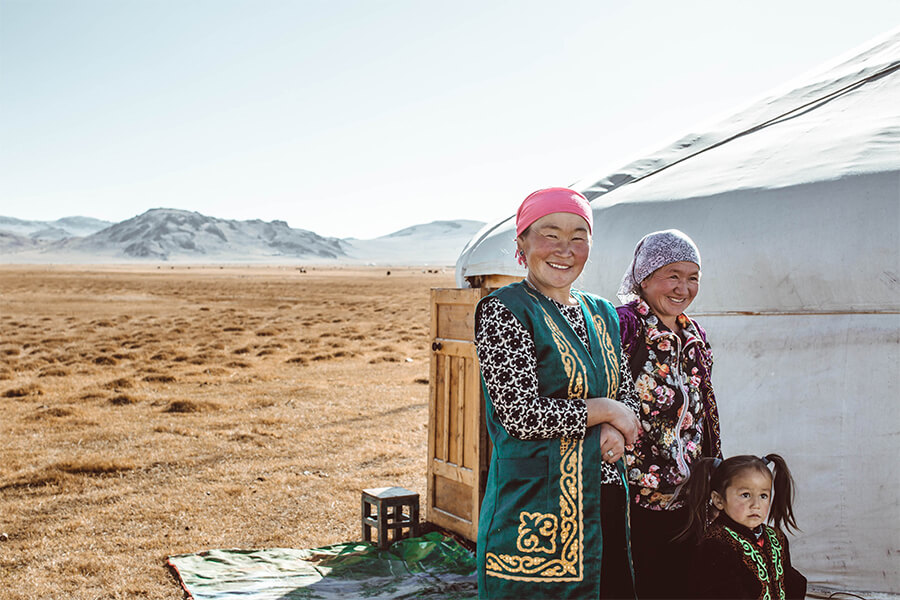 mongolia weather in spring